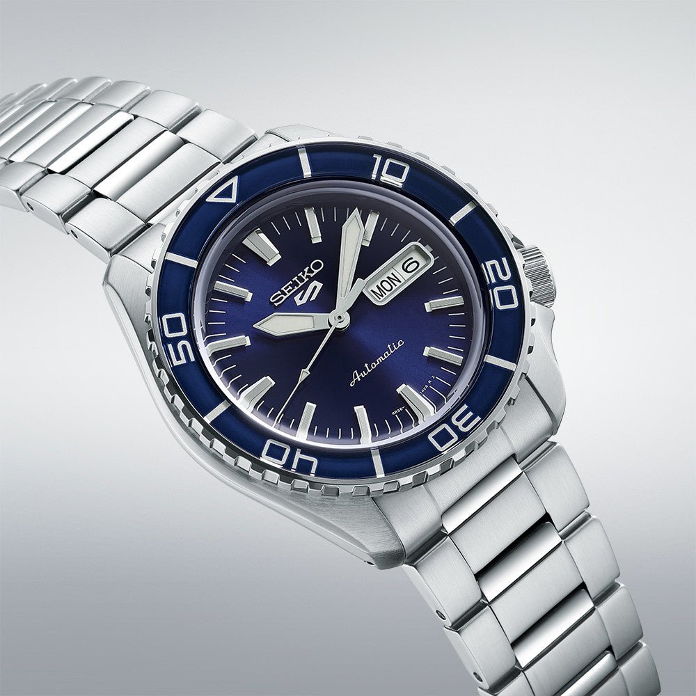 Seiko 5 Sports SKX Mar